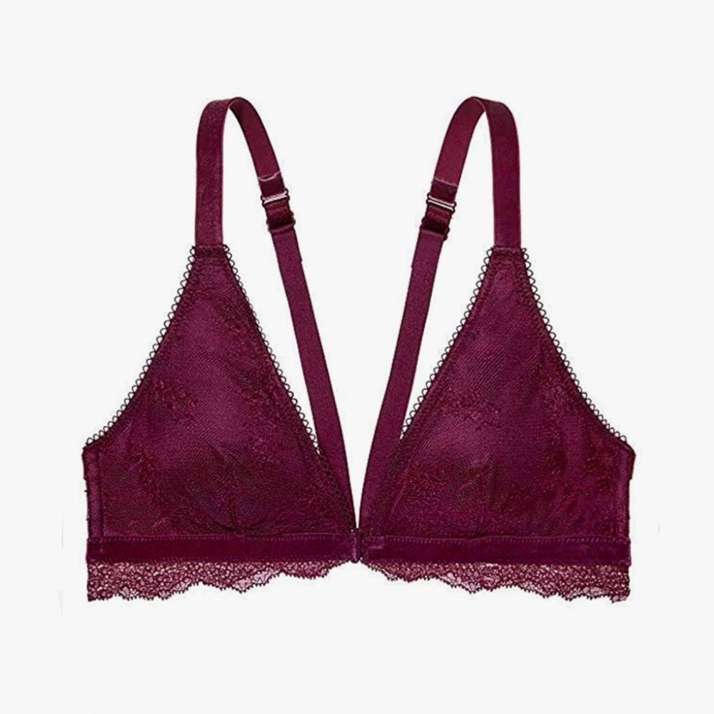 Victoria's Secret Chantilly Lace Front Close Bralette